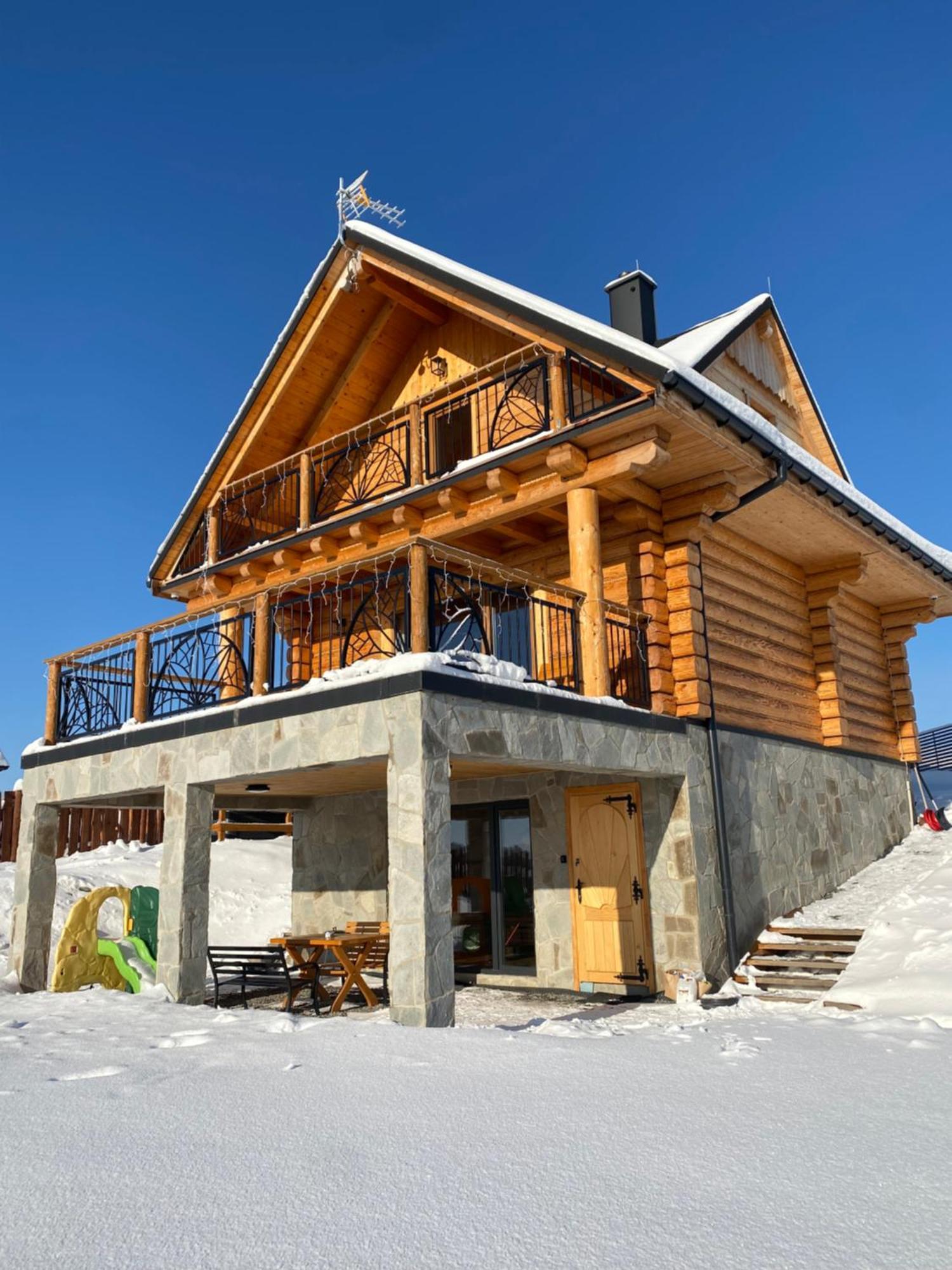 Zloty Gron Log Houses & Apartments Истебна Экстерьер фото